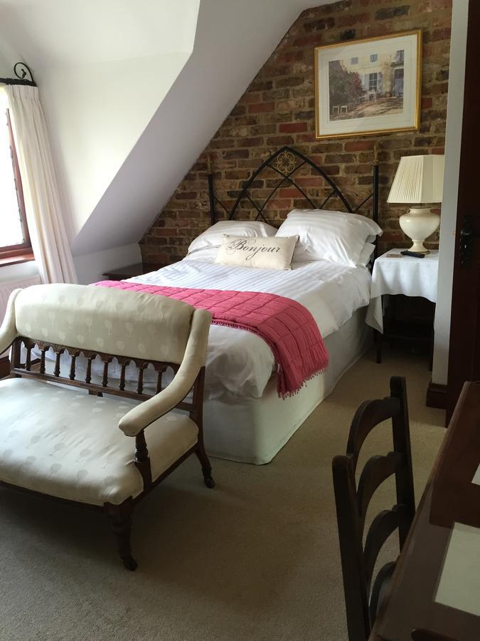 مبيت وإفطار وينرش Tudor Place المظهر الخارجي الصورة
