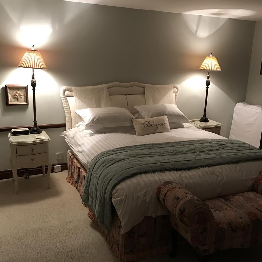 مبيت وإفطار وينرش Tudor Place المظهر الخارجي الصورة